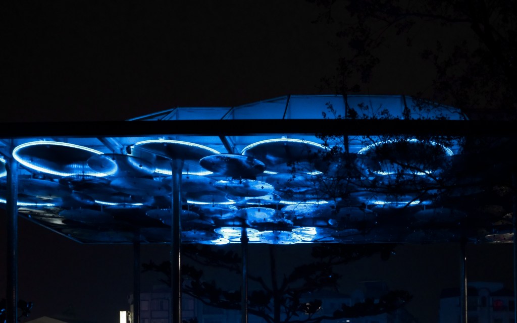 月山